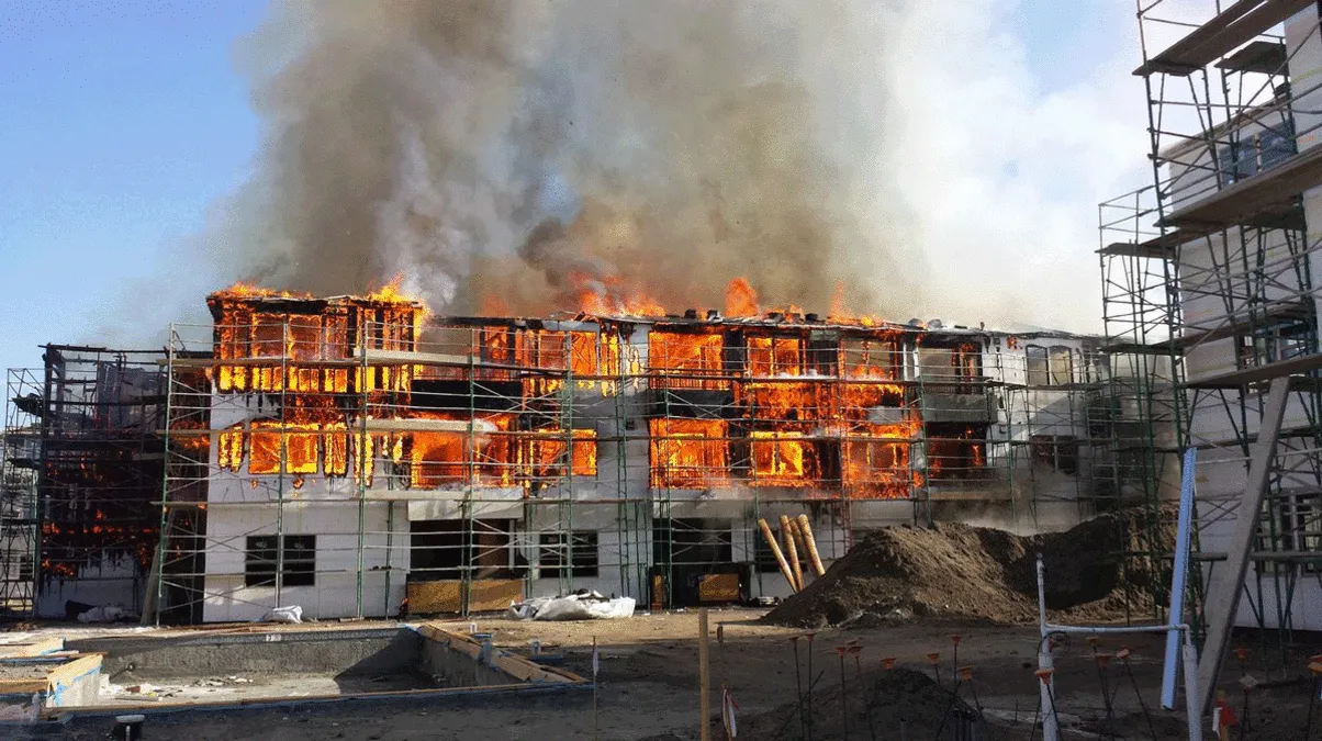 Fire at a building under construction